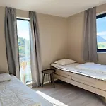 Апартаменты Modern Haug Retreat, Brand New From 2024 *
