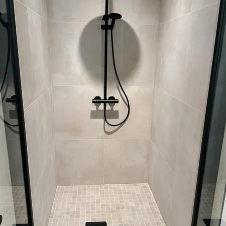 Modern Haug Retreat, Brand New From 2024 Apartamento *