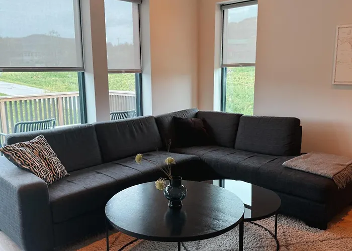 Modern Haug Retreat, Brand New From 2024 * Storeidet