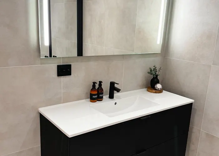 Modern Haug Retreat, Brand New From 2024 Storeidet